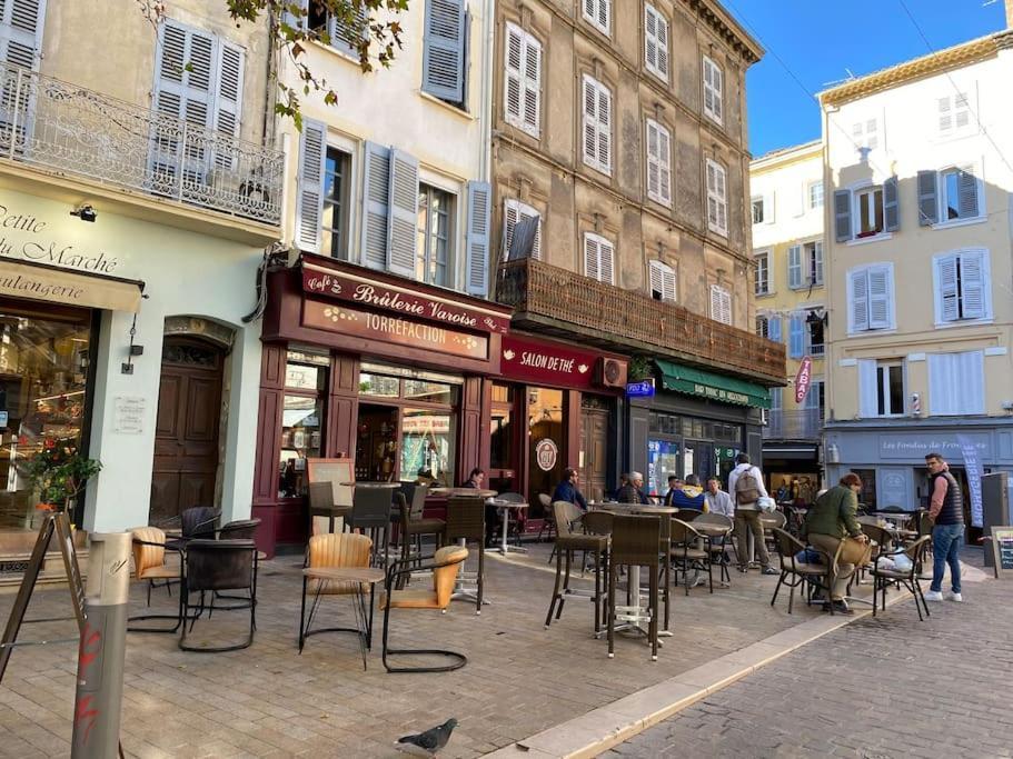 Akropole De Caroline, Central, Lumineux, Calme, Free Parking, Lift, 3 Beds Draguignan Exterior foto